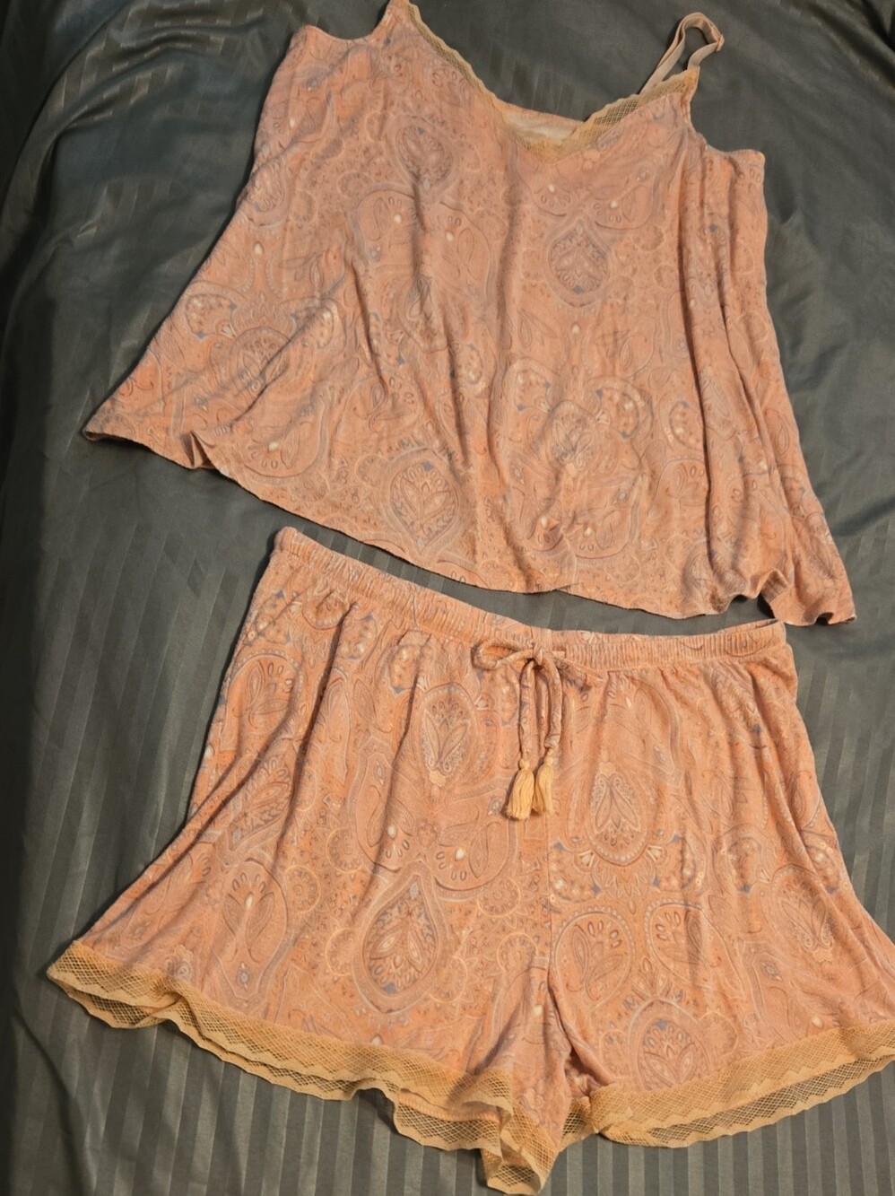 Gilligan & O'Malley Peach Paisley Lace-Trim Cami & Shorts Set